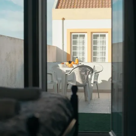 Prázdninový dům 21 - Surf House Perfect Location Baleal