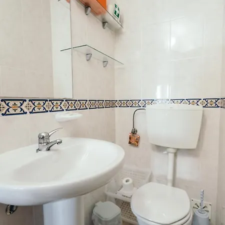 21 - Surf House Perfect Location בליאל