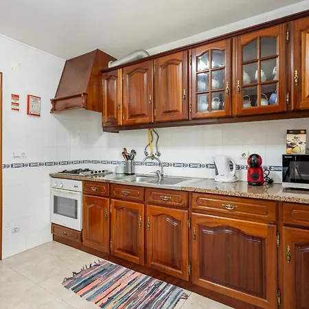 21 - Surf House Perfect Location Holiday home Baleal